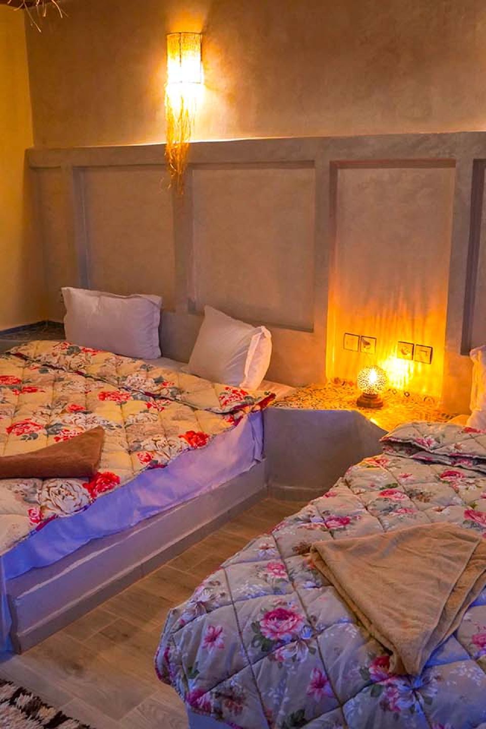 Comfortable Family Room with extra beds for a relaxing stay